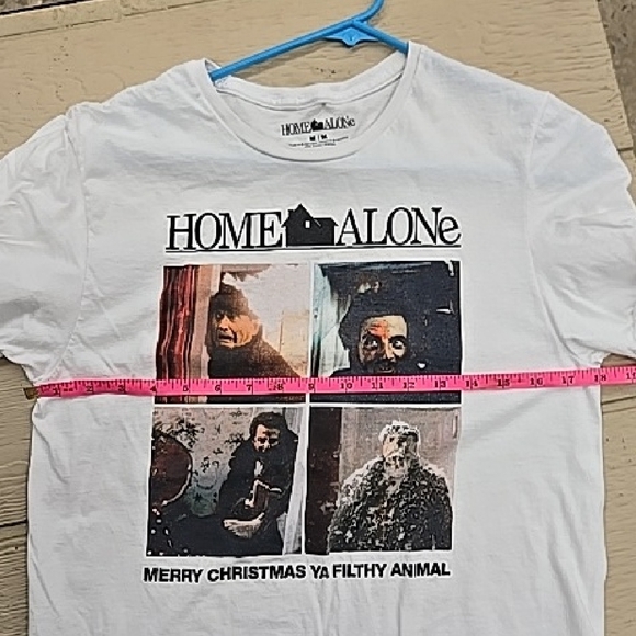 Home Alone White Graphic Tee - Picture 7 of 9